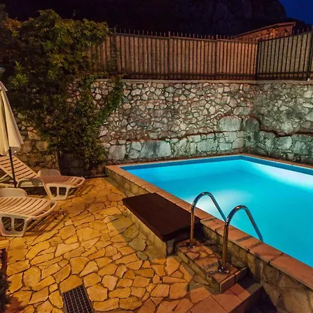 In Belgrad 39403 וילה *