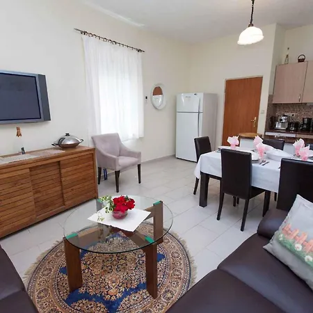 In Belgrad 39403 * Baretici